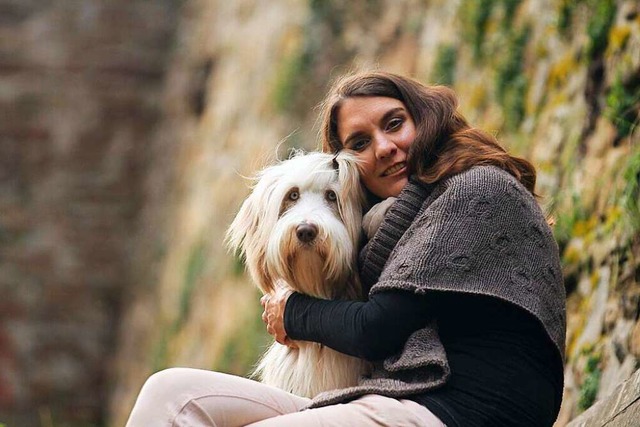 Ines Bettina Lauinger mit ihrer Hndin Jade  | Foto: Privat