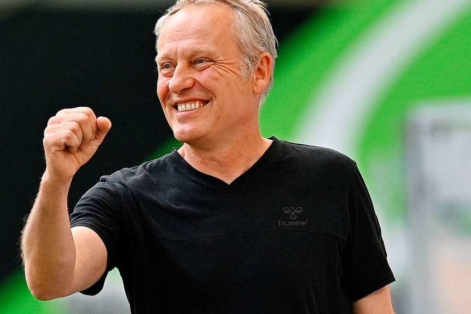 SC-Trainer Christian Streich vor dem Anpfiff. (Foto: SASCHA STEINBACH (AFP)) SC-Trainer Christian Streich vor dem Anpfiff. (Foto: SASCHA STEINBACH (AFP))