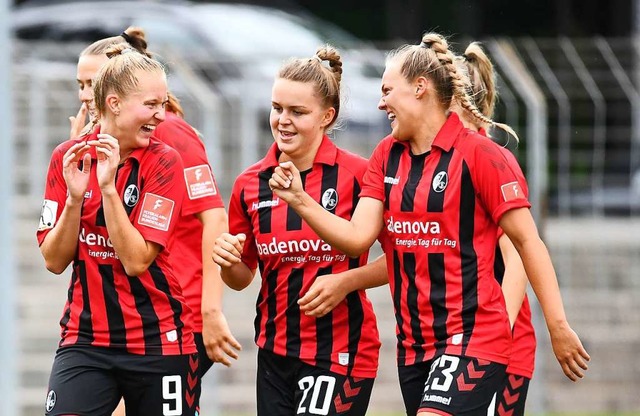 Dritter Heimsieg im dritten Heimspiel: die SC-Frauen  | Foto: Achim Keller/SCFreiburg/POOL