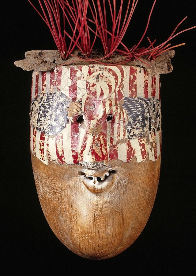 Willi Buchers Eichenholzmasken sind ei...iche Umsetzung eines Brstenschnitts.   | Foto: Veranstalter