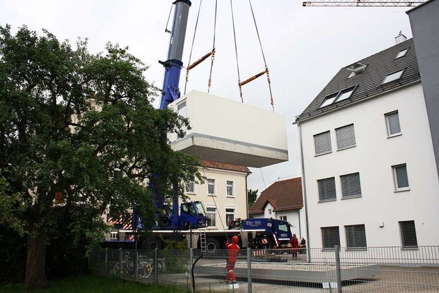 Die Glasfaser-Verkabelung in Waldkirch...rvergebude wurde bereits angeliefert.  | Foto: SWW