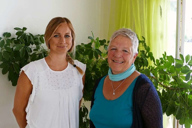 Christina Seeland (Vorstand) und Team-...bericht der Frauenberatungsstelle vor.  | Foto: Sabine Ehrentreich