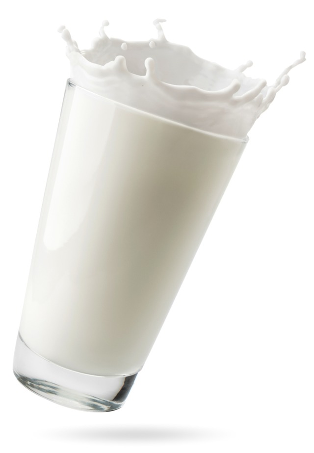 Milch aus der Region ist in der Corona-Krise gefragt.  | Foto: innafoto2017 - stock.adobe.com