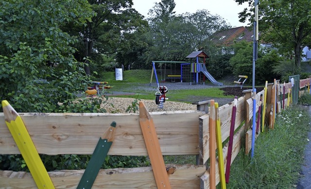 Der Spielplatz an der Barrystrae ist ... Erffnung gibt es wegen Corona nicht.  | Foto: Martin Eckert