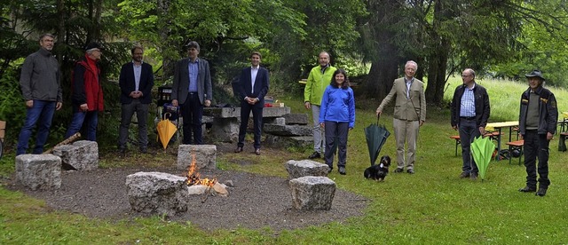 Viele Vertreter aus Politik, Verwaltun...weihung der Trekkingcamps eingefunden.  | Foto: Christiane Sahli