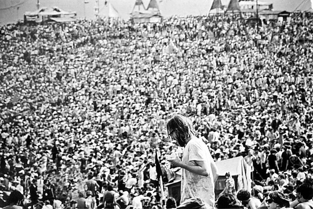 Das Woodstock-Festival, ein riesiges M...fand, war damals Teil der Gegenkultur.  | Foto: UPI (dpa)