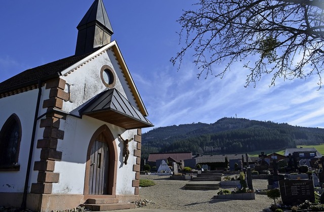 Im ersten Bauabschnitt soll der Treppe...in Feld fr Baumbestattungen geplant.   | Foto: Nikolaus Bayer