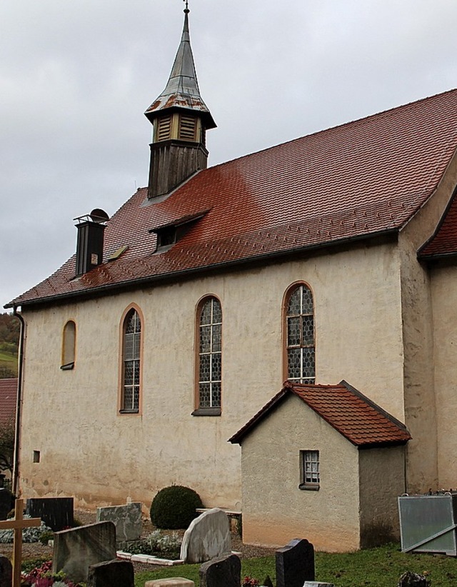 Die Hilariuskirche wird saniert.  | Foto: Rolf-dieter Kanmacher