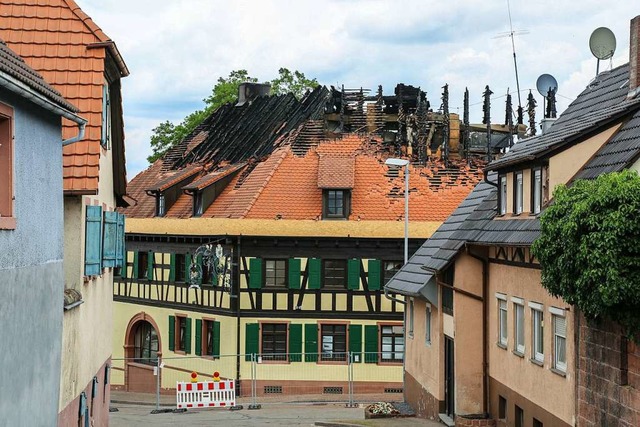 Das ausgebrannte Gasthaus Lwen in Mahlberg  | Foto: Sandra Decoux-Kone