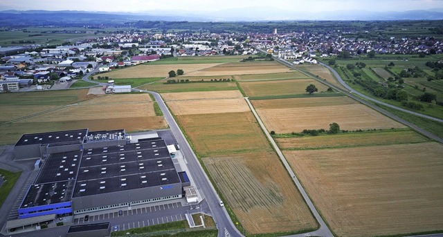 Geht es nach dem Willen der Stadt Endi...ahn (rechts) zu Gewerbeflche werden.   | Foto: Michael Saurer