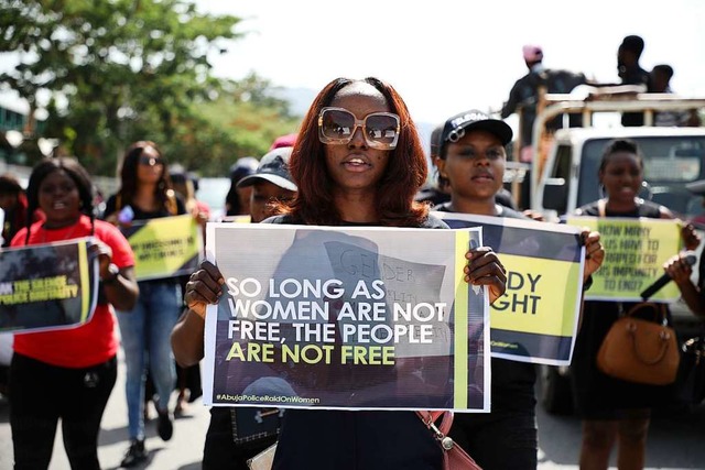 &#8222;So lange Frauen nicht frei sind...taktion in Nigerias Hauptstadt im Mai.  | Foto: KOLA SULAIMON