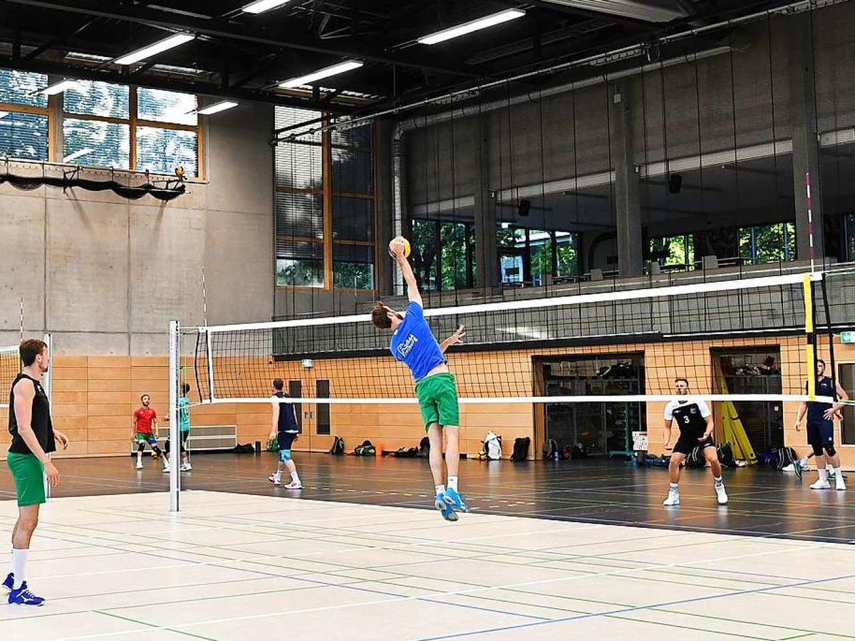 Die neue FT-Sporthalle bietet ausreichend Platz frs Training unter Corona-Bedingungen.