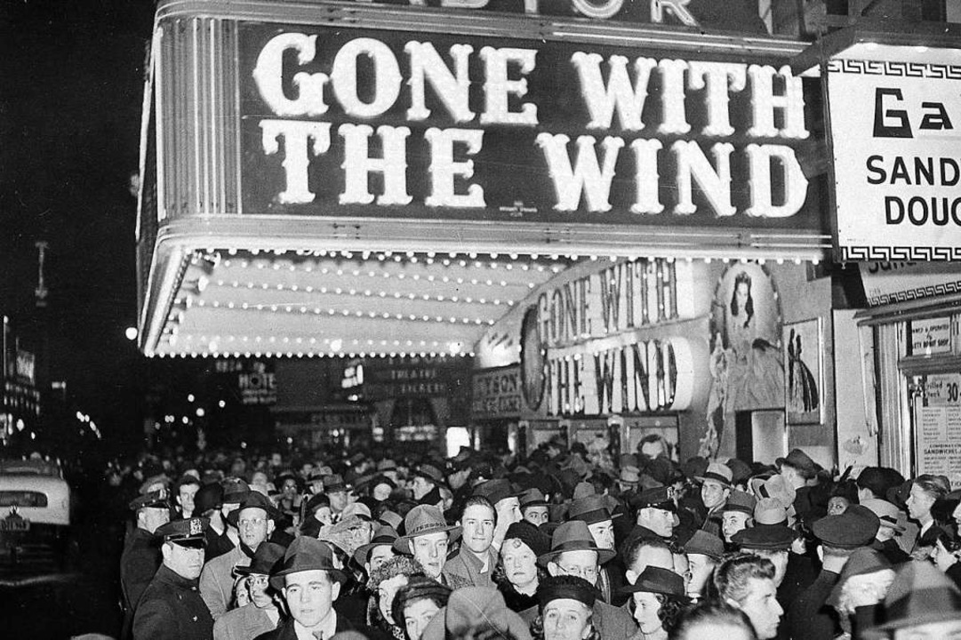 Hatte 1939 Premiere &#8211; das Foto z...inos: &#8222;Vom Winde verweht&#8220;.  | Foto: Uncredited (dpa)