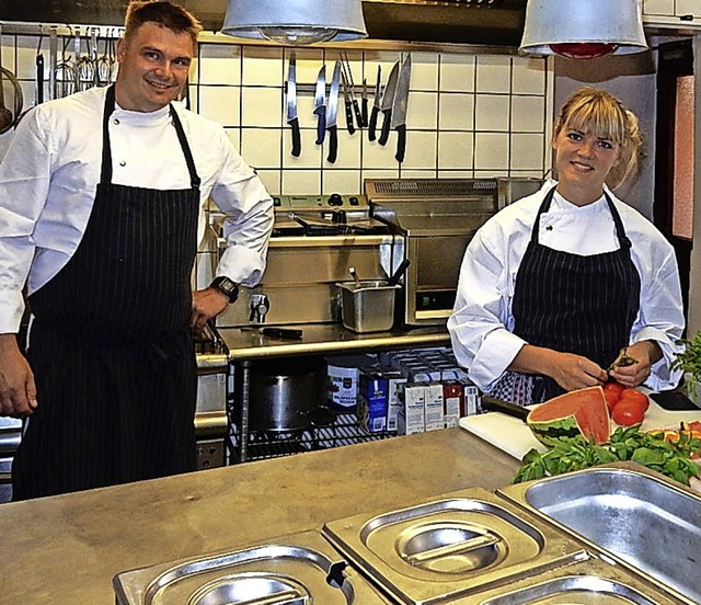 Fabienne Matt und Daniel Kury in der &#8222;Krone&#8220; in Elzach.  | Foto: Kurt Meier