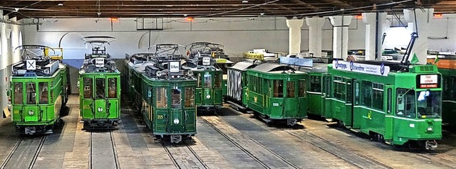 Die Oldtimer-Trams, Triebwagen und Anh...e Gruppen nach Anmeldung besichtigen.   | Foto: Tram-Museum