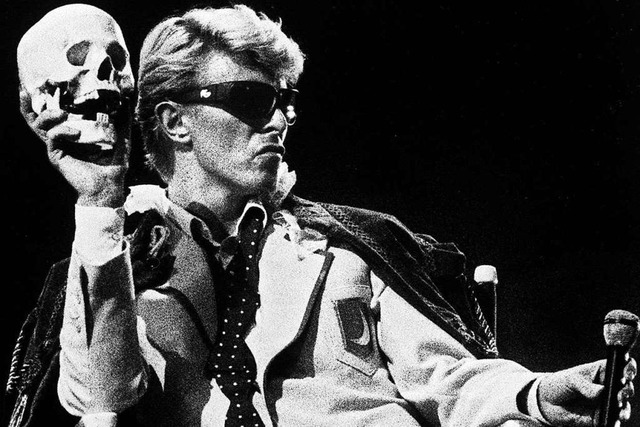 David Bowie liebte Literatur: Auf der ...20; Shakespeares &#8222;Hamlet&#8220;.  | Foto: afp