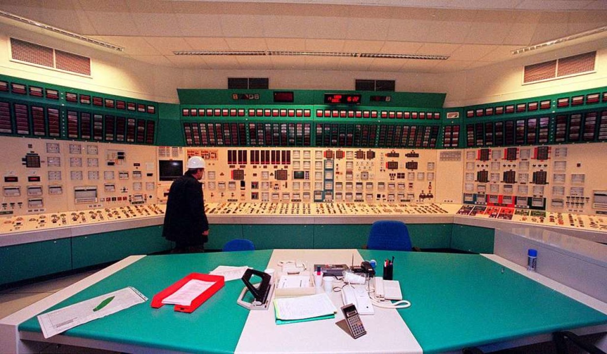 Mehr als 40 Jahre lang wurde aus diese...Betrieb des Akw Fessenheim gesteuert.   | Foto: DAMIEN MEYER