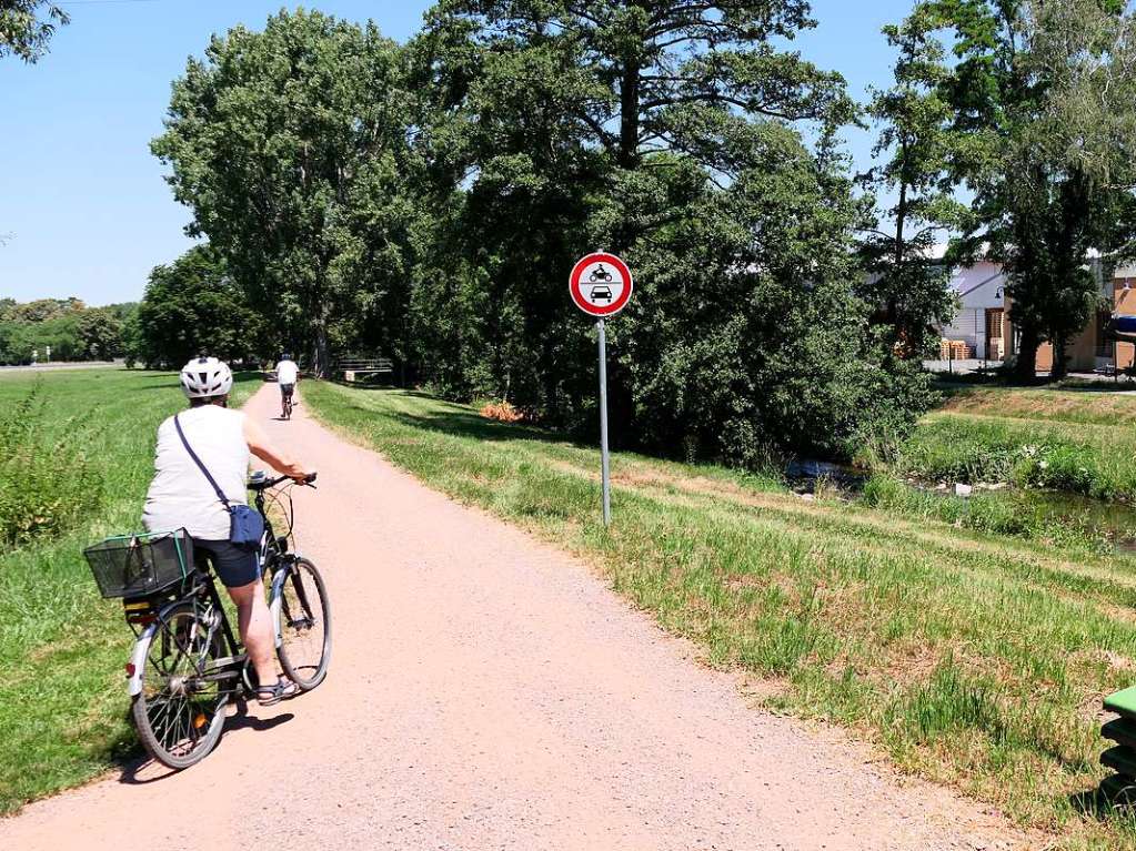 Entlang des Neumagen geht es sicher Richtung Unterfhrung, inzwischen auch nach Bad Krozingen gut ausgeschildert.