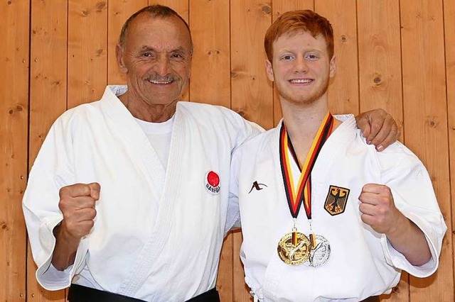 Reichlich dekoriert: der Achkarrer Mar... Josef Faller vom Karate Dojo Breisach  | Foto: privat