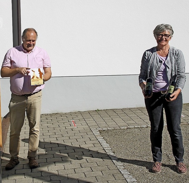 Hauke Schneider, Nabu-Vorsitzender Wal...nd Inge Schmidt, Mesnerin in Waldkirch  | Foto: Manfred Dinort