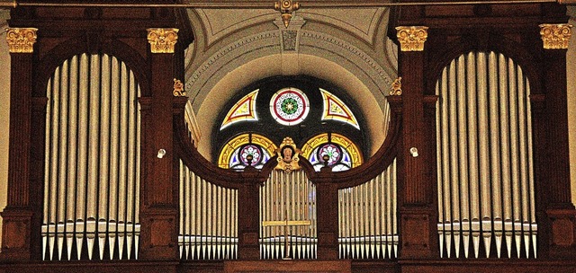 Luxus: In der Schleitheimer Dorfkirche...eln. Im Bild die Kuhn-Orgel von 1887.   | Foto: Jutta Binner-Schwarz