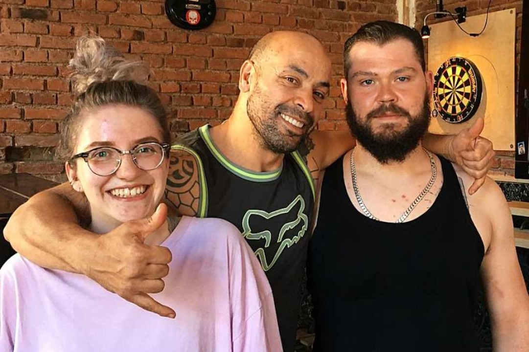 Carina Wolff, Adib Degh Degh und Nikla...n das Flamingo in der Schtzenallee 1.  | Foto: Christoph Giese