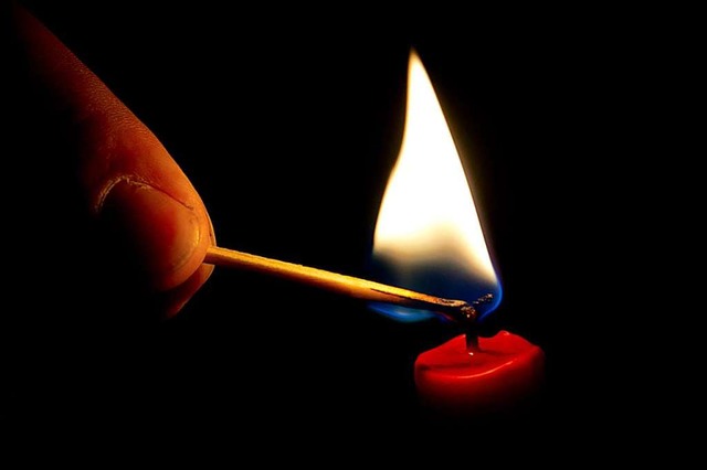Kerzen funktionieren auch ohne Strom.  | Foto: Franziska Koark