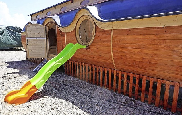 Ein Rundwagen im &#8222;Hobbit-Stil&#8...ald fr den Kindergarten Platz finden.  | Foto: Tiny House Bauwagen Manufaktur