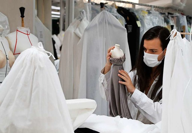 Die kleinen Modepuppen spielen im Dior-Clip eine groe Rolle.  | Foto: FRANCOIS GUILLOT (AFP)