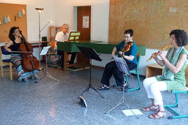 Zum Kammermusik-Ensemble formierten si...te beim Wandelkonzert der Musikschule  | Foto: Roswitha Frey