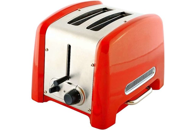 Der Toaster stand auf einer Herdplatte (Symbolbild).  | Foto: v_blinov  (stock.adobe.com)