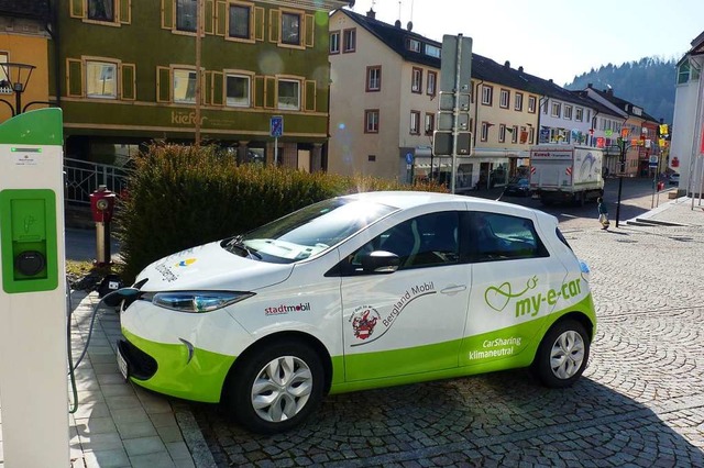 Die Stadt Zell verfgt bereits ber ein Elektroauto der Firma My-E-Car.  | Foto: Sattelberger