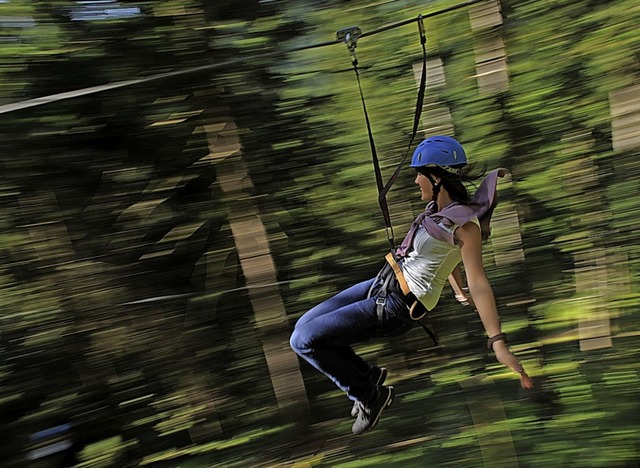 Jippiiiiiiee: Der Fahrtwind der Hirsch...line reit jeden Alltagsgedanken fort.  | Foto: Georg Stefanovic