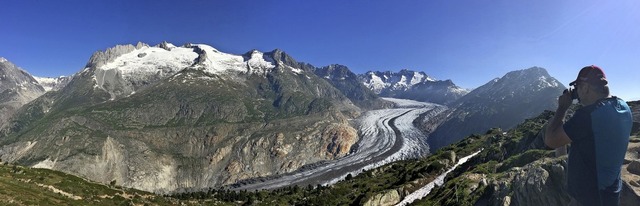 Der Zauber des Vergnglichen: Busreise...pen &#8211; etwa zum Aletschgletscher.  | Foto: Ronja Vattes