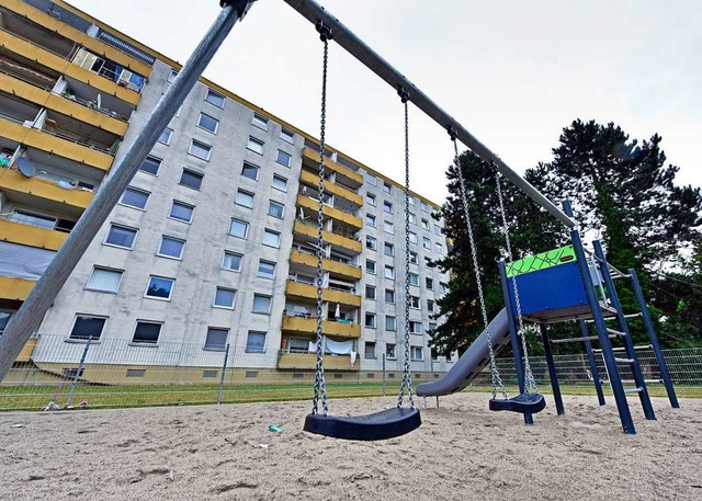 Im Auggener Weg 2-6 in gibt es hufig ...t   gibt es immerhin einen Spielplatz.  | Foto: Michael Bamberger