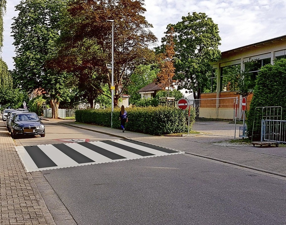 Hier  soll der    Zebrastreifen an der Bad Krozinger Landeck-Schule hin.  | Foto: birkenmeier