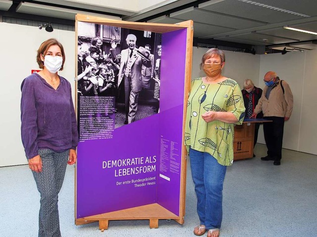 Stefanie Franosz (links) und Elisabeth... samstags mit Anmeldung kommen drfen.  | Foto: Boris Burkhardt