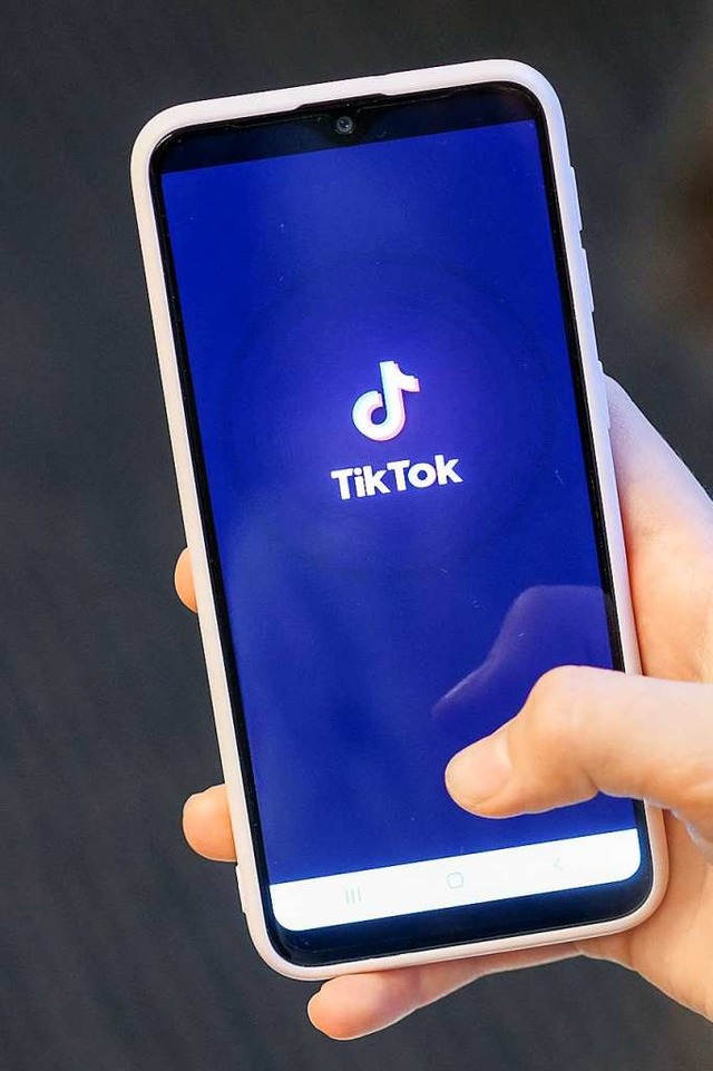 Kinderarbeit auf Tiktok?  | Foto: Jens Kalaene (dpa)