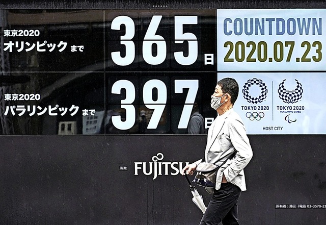 Nochmal von vorn: der Countdown fr Olympia in Tokio  | Foto: Eugene Hoshiko (dpa)