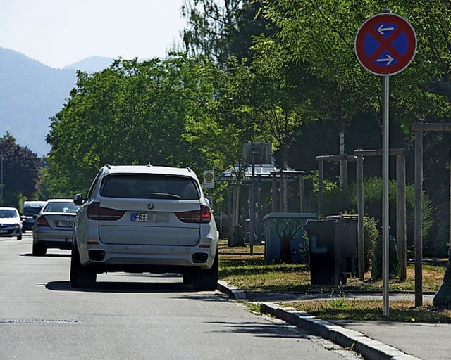 Parken ist  in der Werderstrae Richtung Badenweiler nicht erlaubt.  | Foto: Volker Mnch