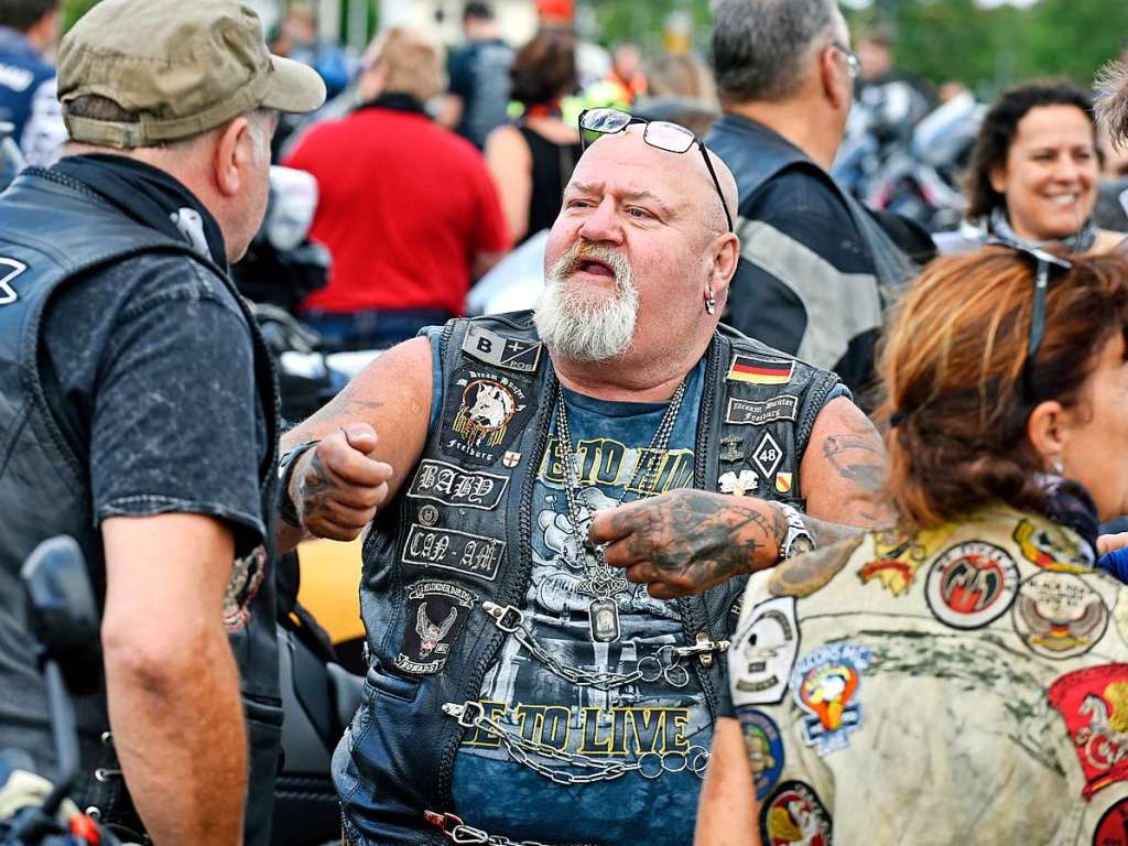 Von Enduro bis Harley – Motorrad-Demo gegen pauschale Fahrverbote.