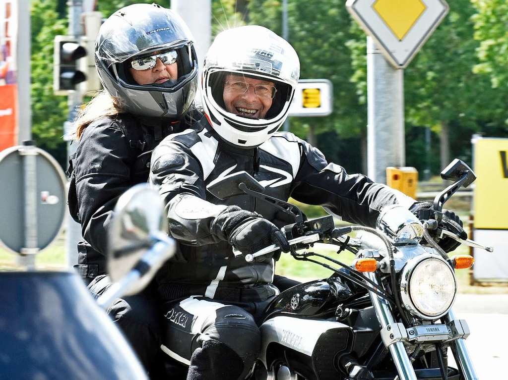 Von Enduro bis Harley – Motorrad-Demo gegen pauschale Fahrverbote.