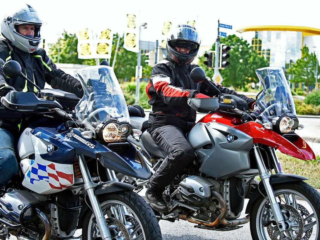 Von Enduro bis Harley – Motorrad-Demo gegen pauschale Fahrverbote.