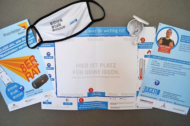 280 Pakete mit Mund-Nasen-Schutz, Kopf...ebogen hat das Jugendreferat verteilt.  | Foto: Stadt Rheinfelden