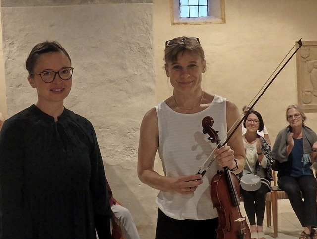 Die Musikerinnen Zsofia Cskny (links) und Antje Hepper  | Foto: Bianca Flier