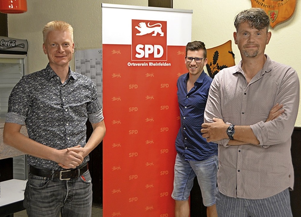 Landtagswahl-Erstkandidaten Peter Scha...und Zweitkandidat Nico Kiefer (Mitte)   | Foto: Horatio Gollin