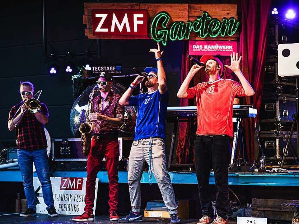 Zweierpasch auf der Bhne von &#8222;ZMF on Air&#8220;  | Foto: Stefanie Ringshofer