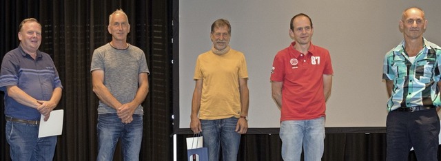 Verabschiedet wurden in Simonswald die...chuler (von links) sowie Werner Bauer.  | Foto: Helmut Rothermel