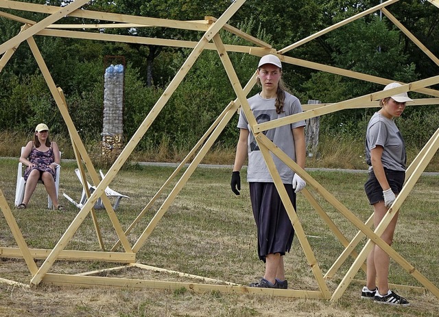 An verschiedenen Stationen im Tutti Ki...ark spielten die jungen Schauspieler.   | Foto: Roswitha Frey