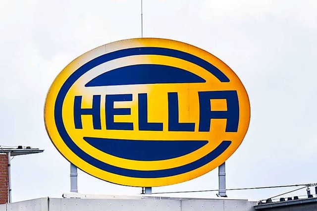 Hella will Stellen streichen, auch im Werk Wembach.  | Foto: David Inderlied (dpa)
